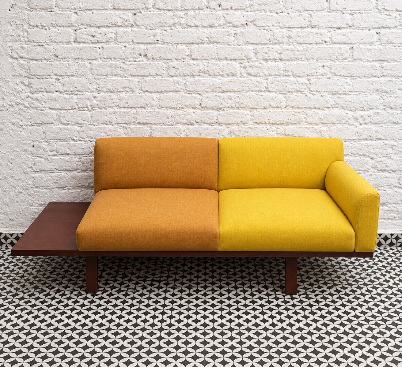 Original two-seat Pause Bench in ochre and yellow